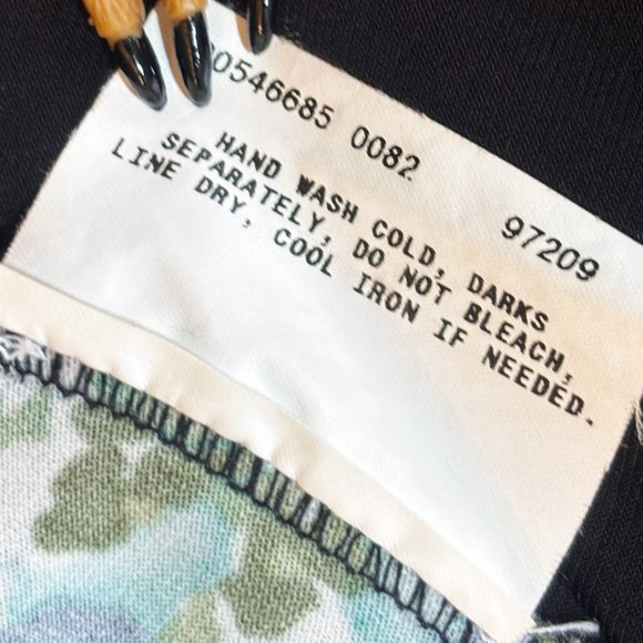 Y2K Vintage A. BYER Floral Sleeveless Blouse with Keyhole Ring Detail - Medium - Picture 8 of 12